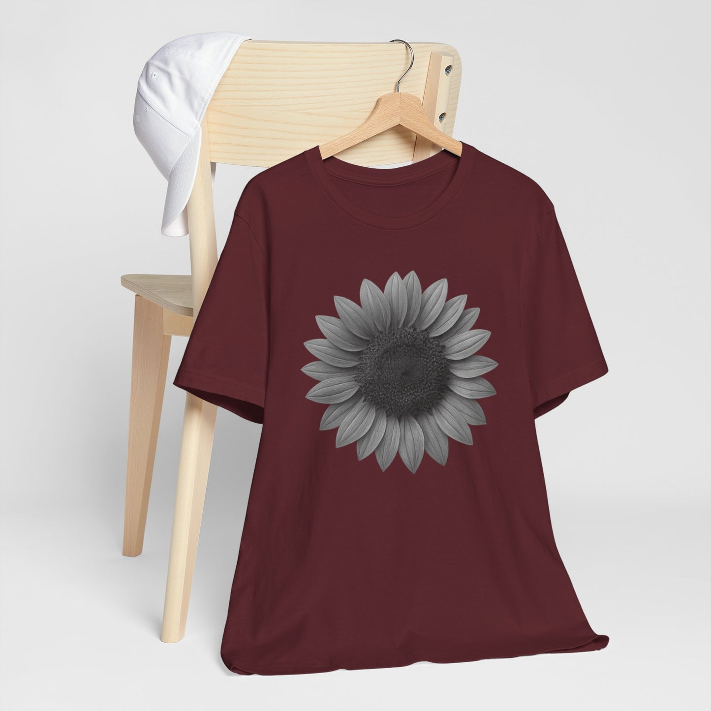 Sunflower Graphic Unisex Tee - Perfect for Nature Lovers