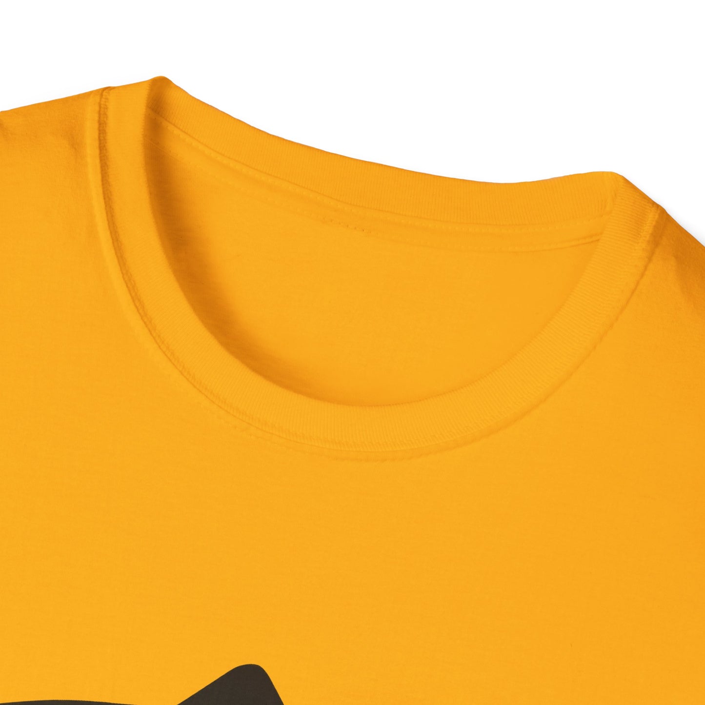 Nature-Inspired Graphic T-Shirt for Outdoor Enthusiasts